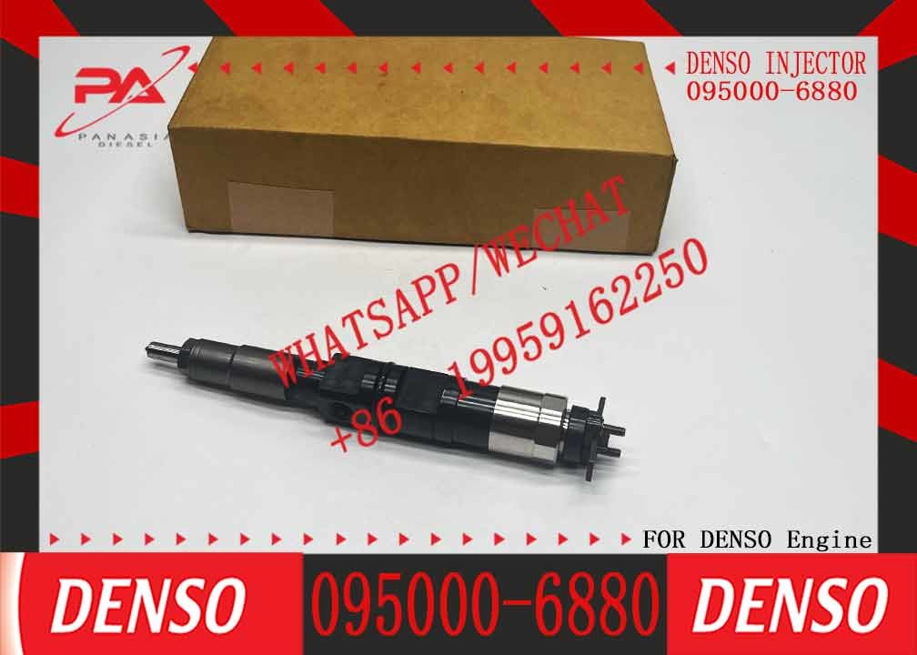 New Fuel Injector 095000-6880/1 095000-8810 RE532216 RE533454 RE546780 SE501934