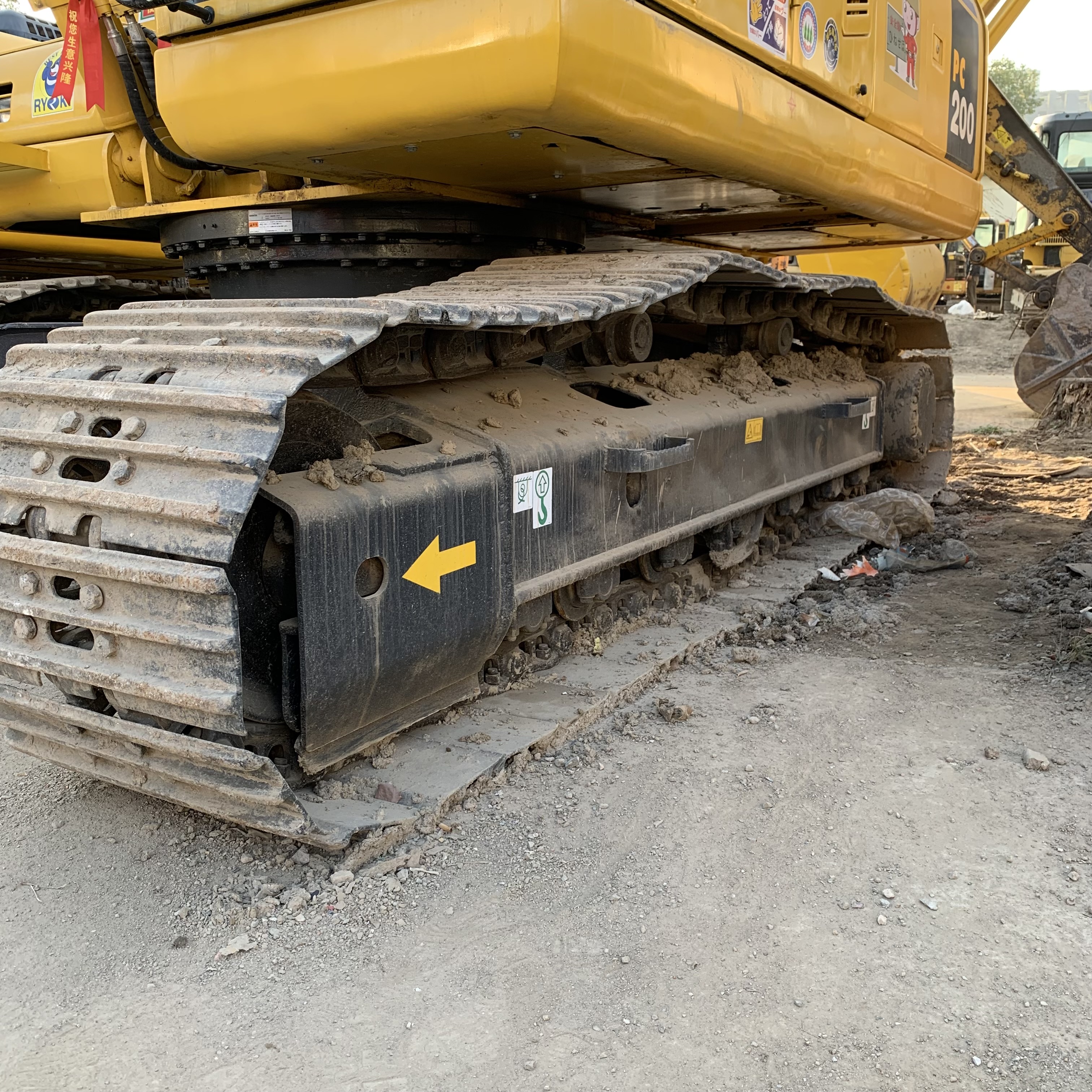 Used Komatsu Excavator Machine 20 Ton PC200 PC210 PC220 Japan Digger With Cummins Engine