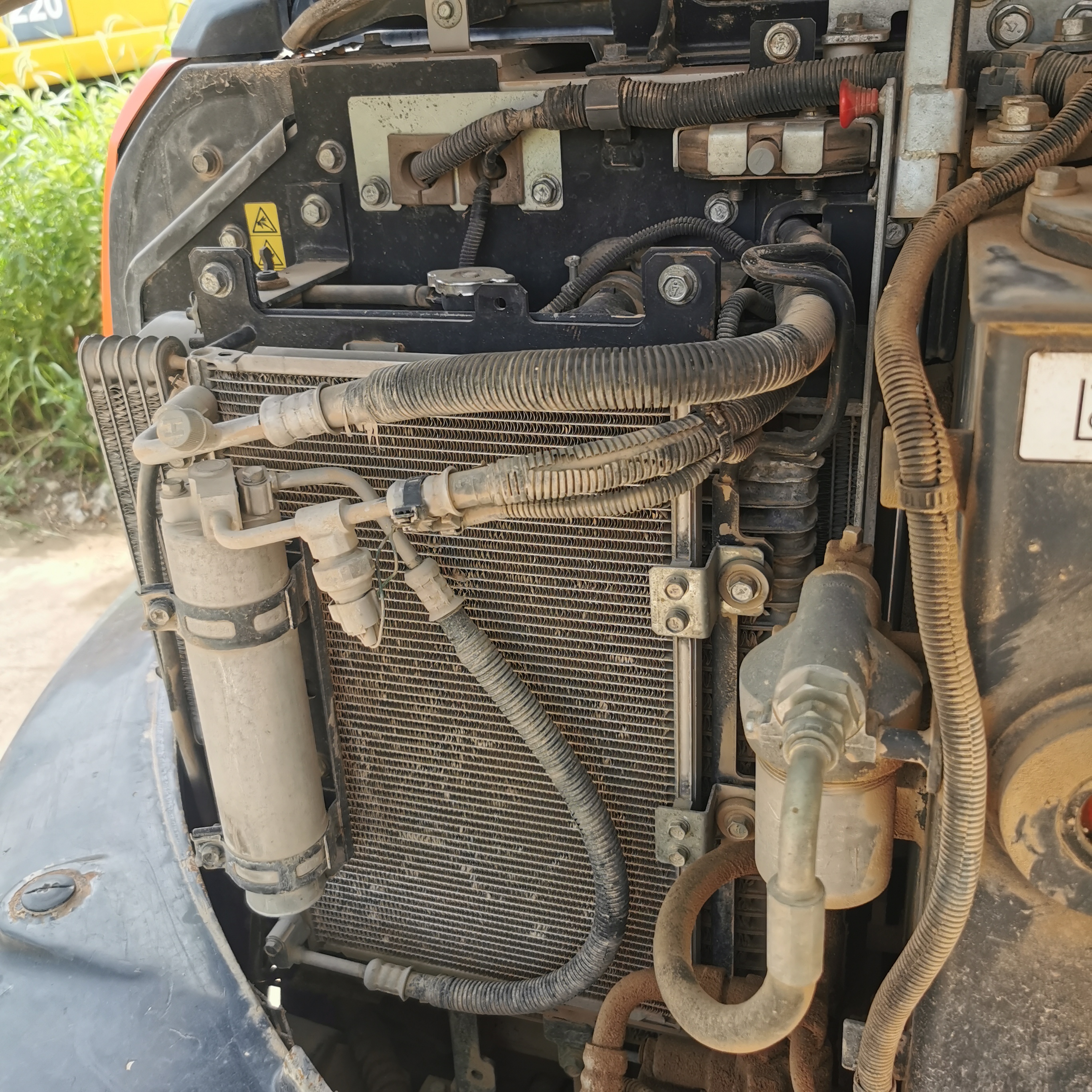 Kubota KX165 Excavators with Original Hydraulic Pump and Low Working Hours from Japan