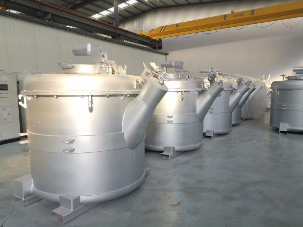 Teapot 1500 KG Capacity Aluminum Pouring Industrial Furnace Ladle For Transporti