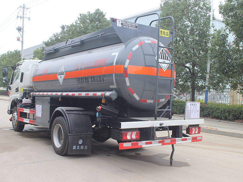 JAC 7Ton Miscellaneous Dangerous Goods Tank Transporter Truck Diesel Fuel Type