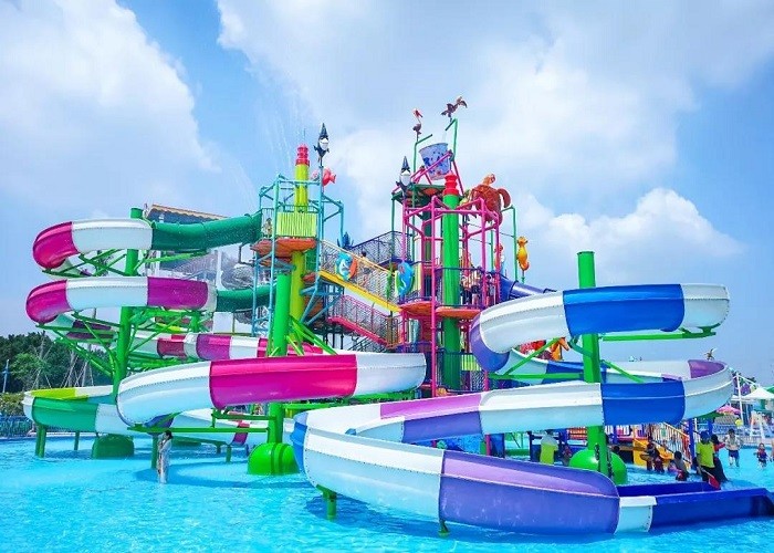 Mix Color Fiberglass 5m Spiral Water Slide For Children