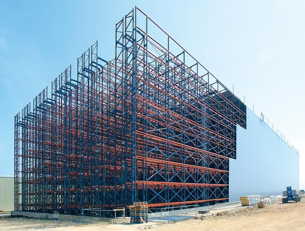 ASRS Automated Storage Retrieval System , Clad Rack Warehouse With Q345B Steel Material