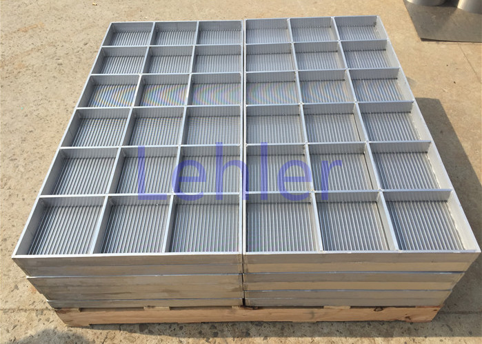 Saltworks Catalyst Support Grid With Smooth Filtration Surface For Salt Preparation