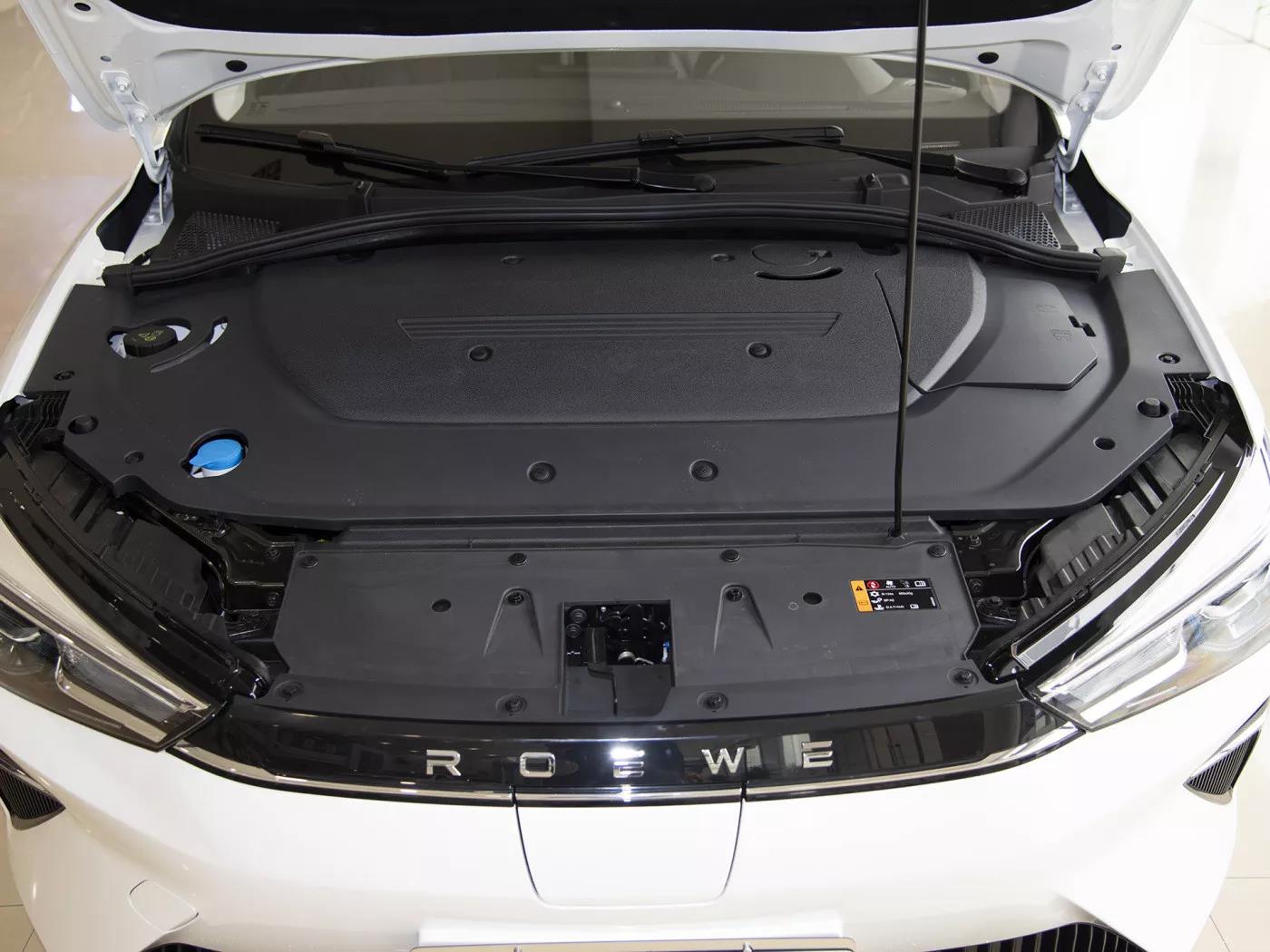 2022 Roewe i6 MAX EV Auto 502-605KM Pure Electric 4 Doors 5 Seats Max. Speed 185 km/h 1575 kg 0.5H Quick Charge Electric Car