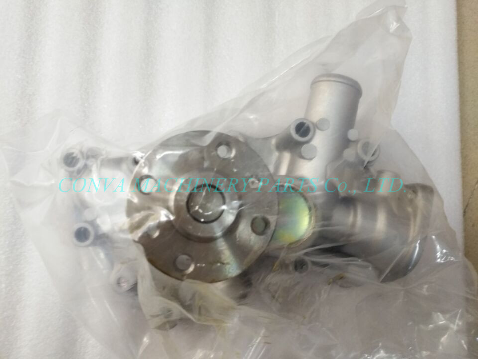 4LB1 Isuzu Water Pump For Diesel Engine , Truck Water Pump High Accuracy