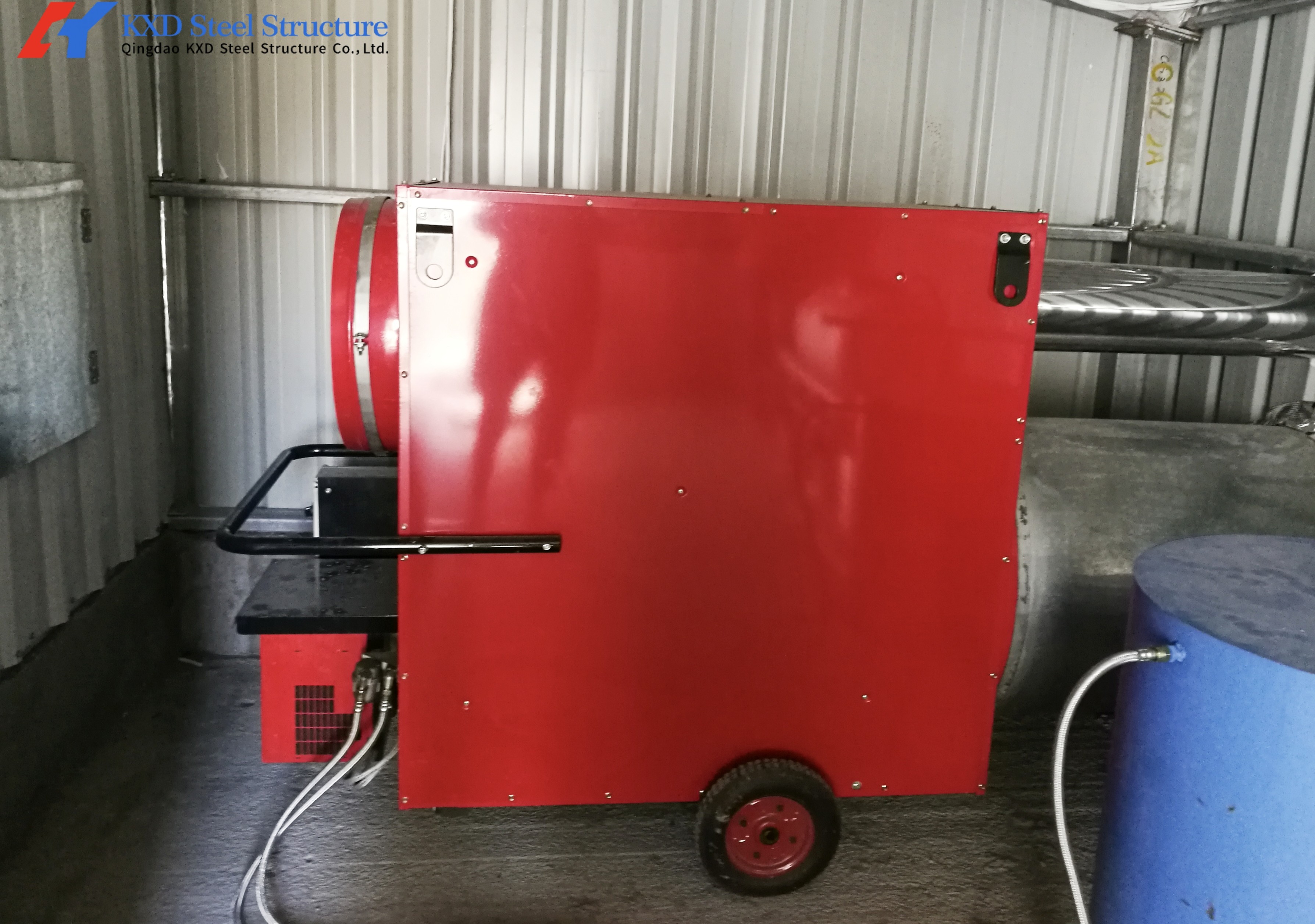 Customized Steel Poultry House , Prefab Chicken House For Layer Broiler Farming