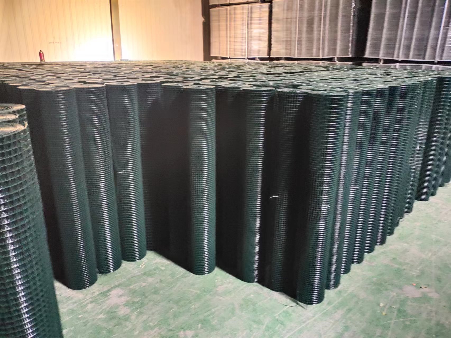 green colored welded wire mesh rolls