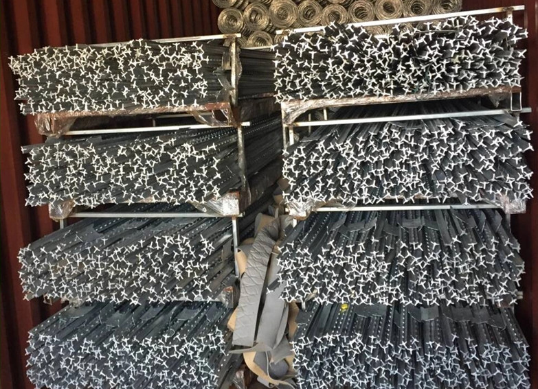 Galvanized Studded T Post 5 Ft