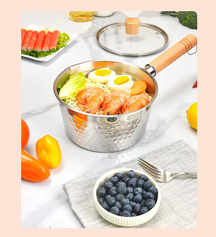 Modern Design Kitchen Sauce Pans 18/8 Stainless Steel With Wooden Handle