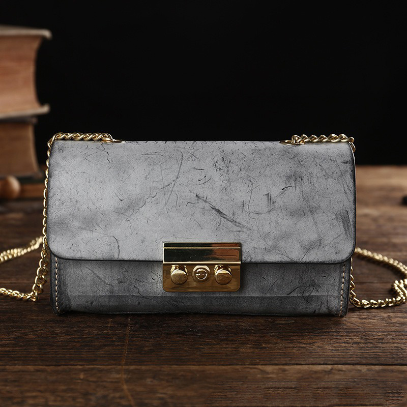 Custom Logo Retro Matt Wax Vegetable Tanned Cowhide Shoulder Crossbody Bag for Women