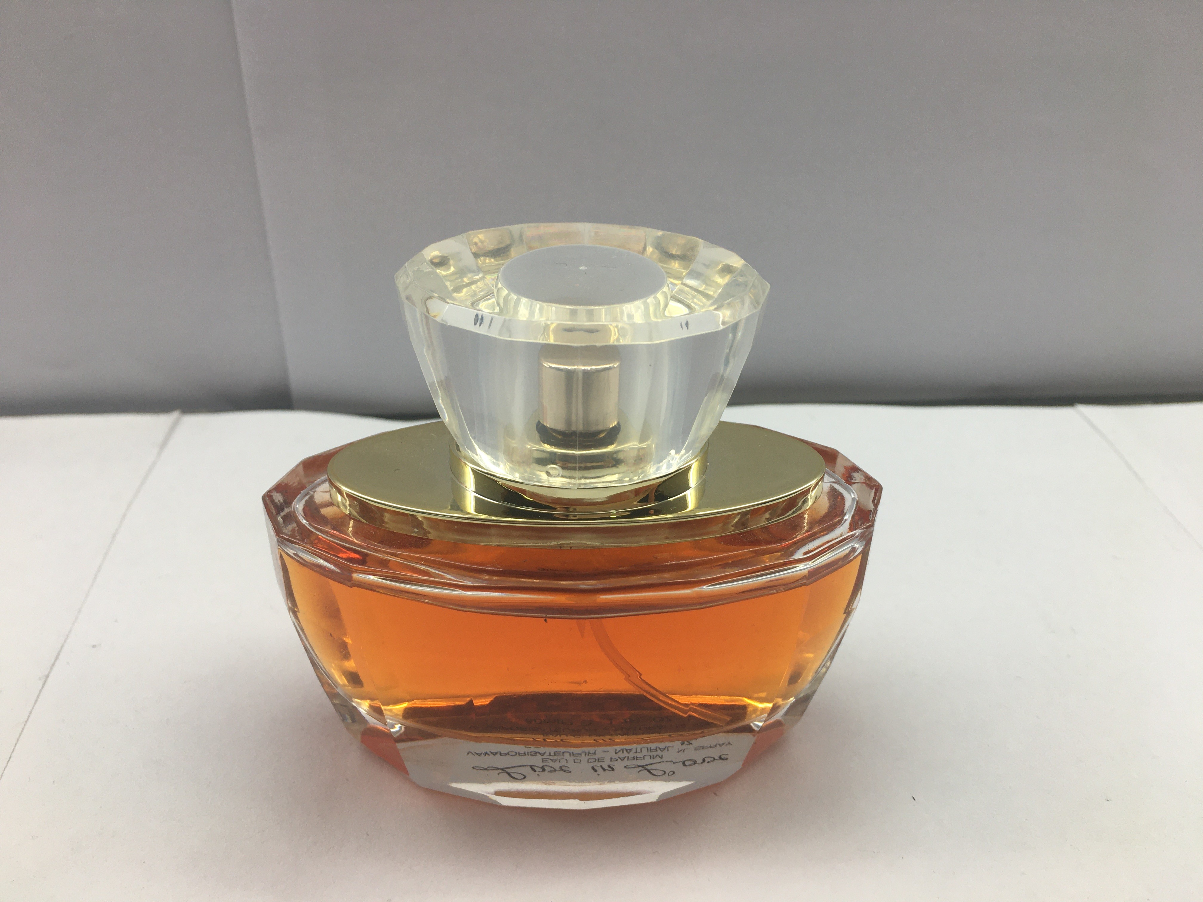 Refillable 50ml fancy glass perfume bottles With Gold Shoulder
