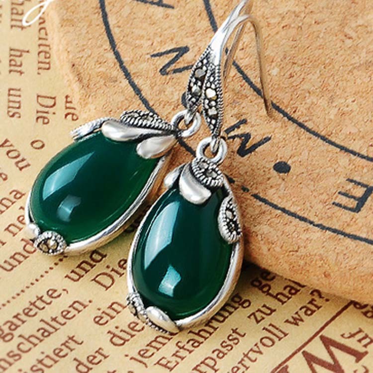 Retro Jewelry Thailand Silver with Marcasite and Green Agate Earrings (JA1750GREEN)