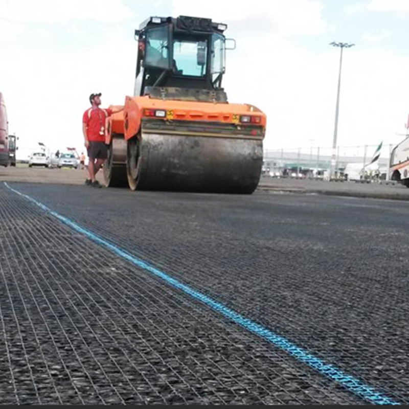 High Tensile Strength Fiberglass Geogrid For Asphalt Reinforcement Pavement Driveway