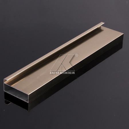 Gold Anodized Aluminium Profile Kitchen , Aluminum Wardrobe Frame Impact