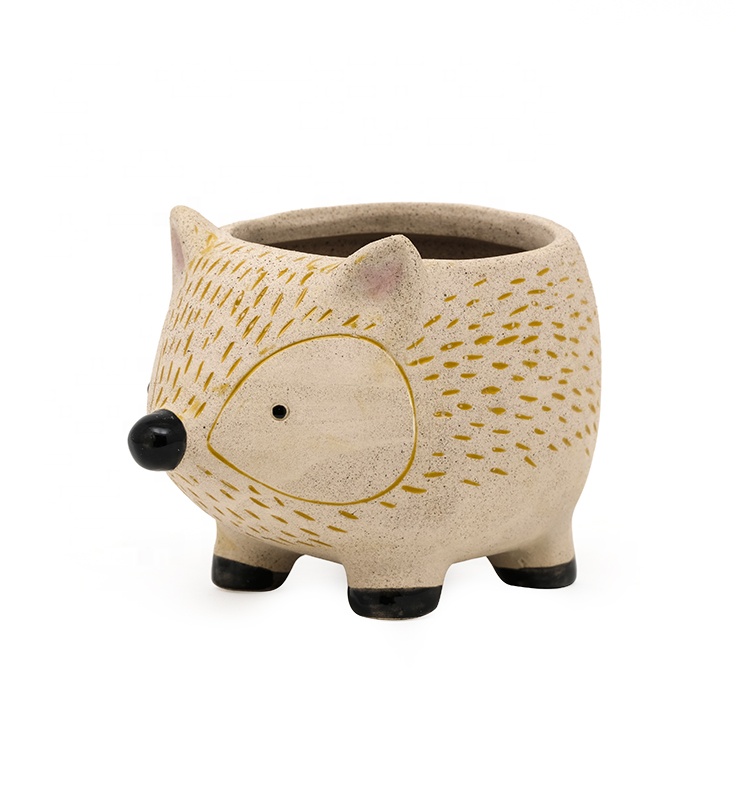 Wholesale hot sale lovely instagram 3D unique hedgehog flower succulent pot in pottery clay ceramic