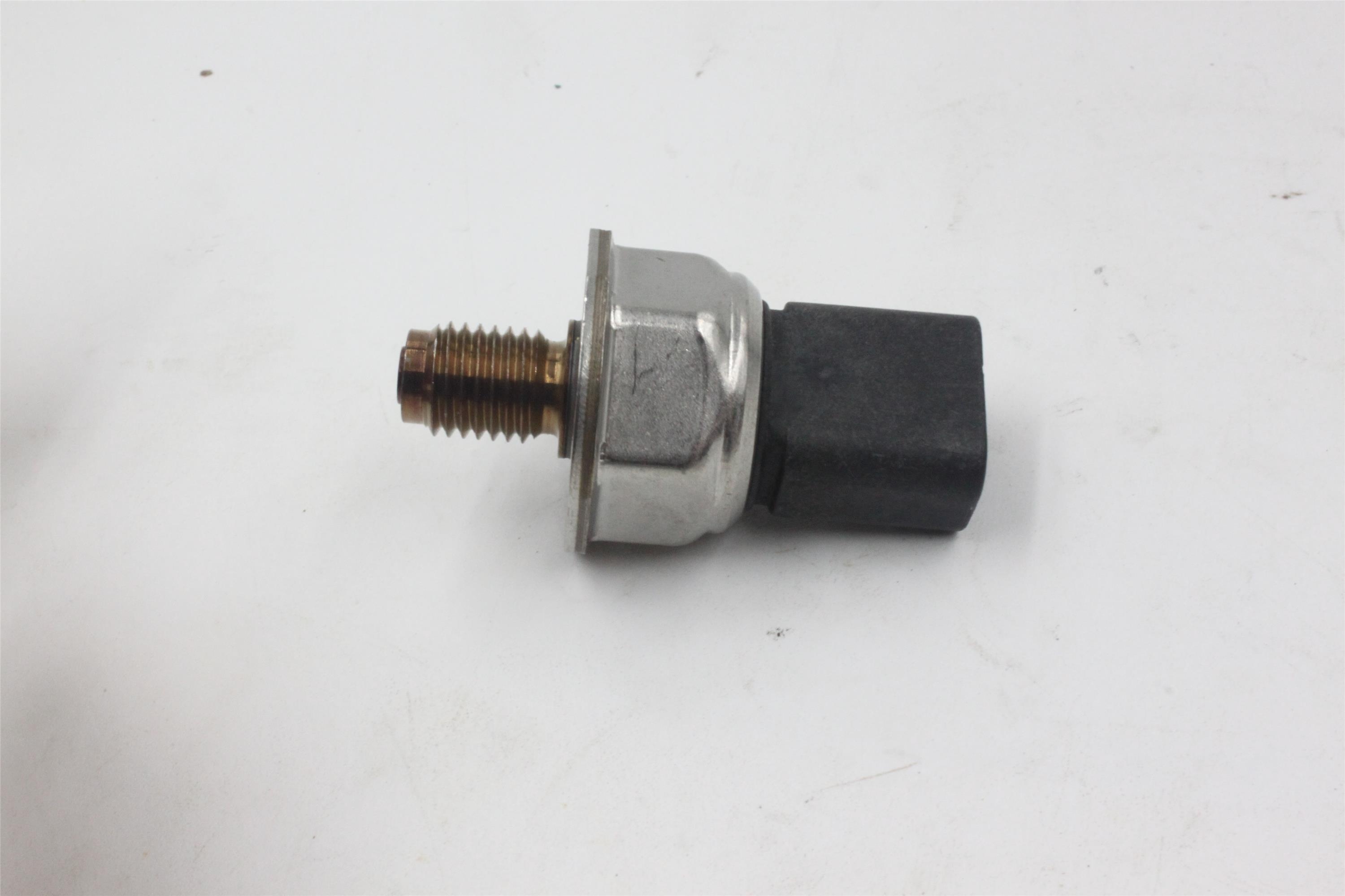 238-0118 Cat 320D Excavator Common Rail Pressure Sensor with Standard Size and Durability