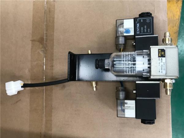 Bus Door Electric Solenoid Valve , Bus Body Accessories For Pneumatic Bus Door