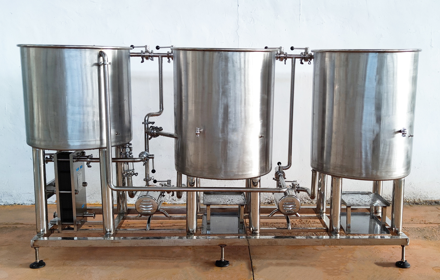 Direct Fire Heating Beer Brewing System with 200L Working Volume Easy to Operate