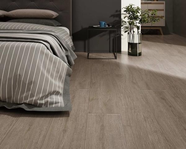 Beige Antibacterial Wooden Porcelain Strips 200x1000mm Indoor Floor Strip For