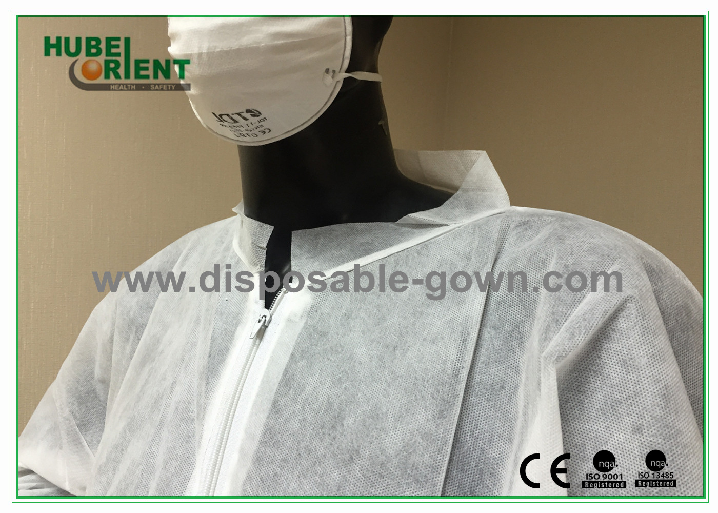 Soft Fluid Resistant Disposable Use Protective Lab Coat With Zip for factory/laboratory/food industry