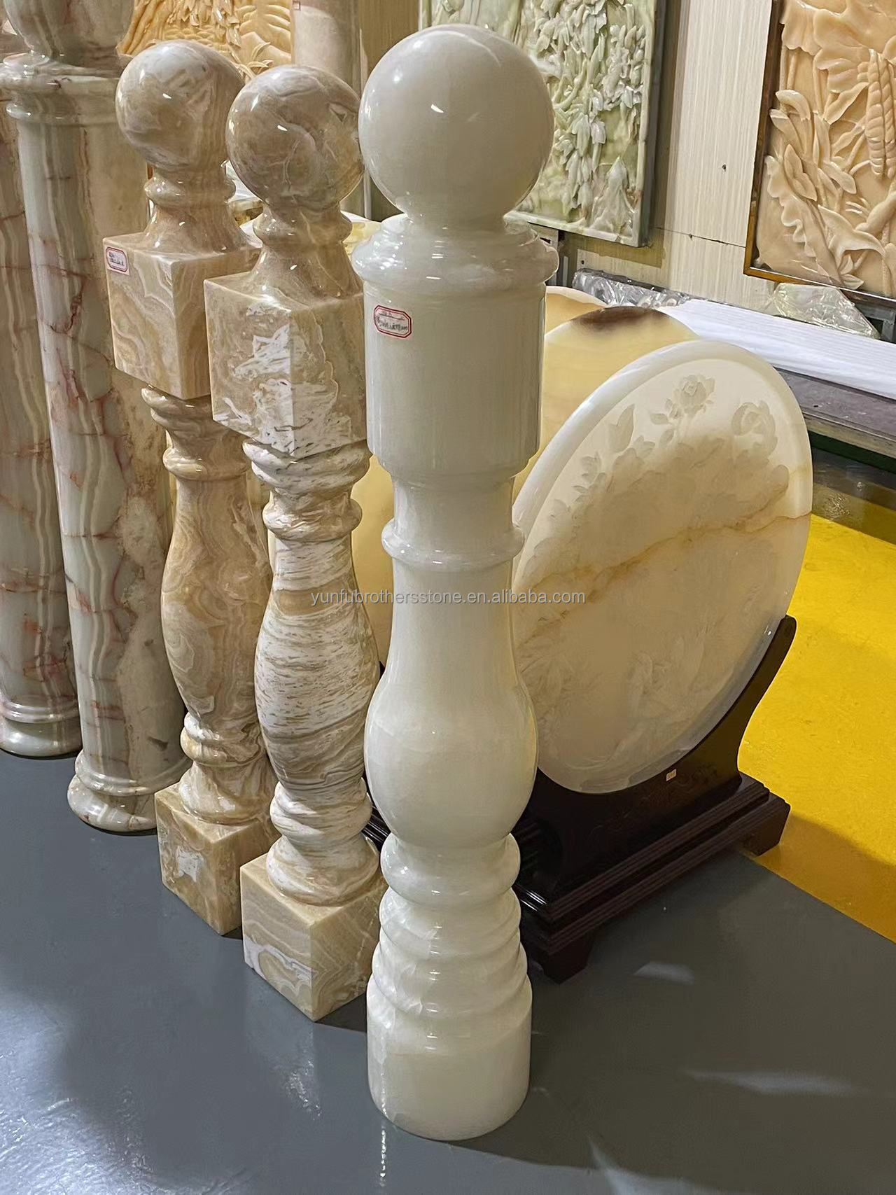Modern Onyx Marble Column Polished Natural Stone Design for Staircase Pillars