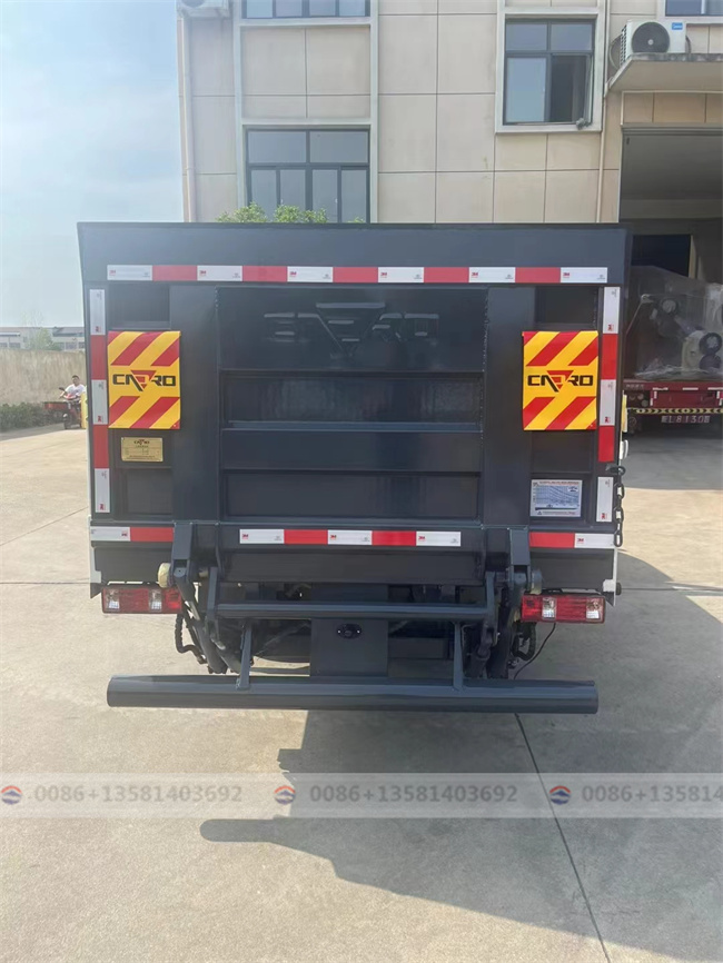 China Good Quality Cargo Lorry 1.5ton More Load Light Small Mini Cargo Truck for Sale