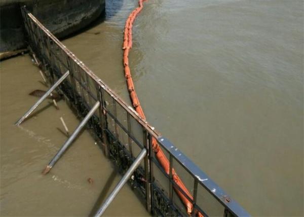 Orange Solid Float Oil Containment Boom Height 600 To 1500mm Fast Deployment