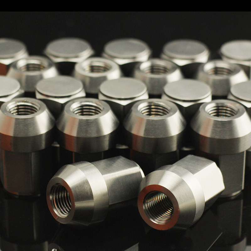 Black Close End GR5 Titanium Lug Nuts M12x1.25 M12x1.5 M14x1.5 M14x1.25 With PVD Coating