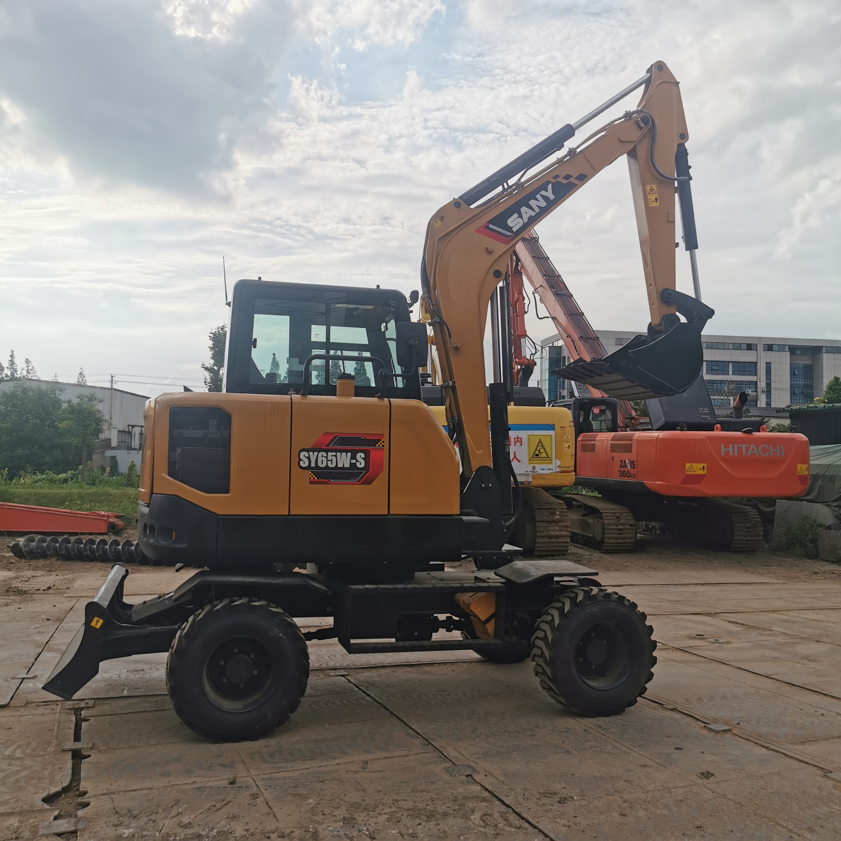 Sany Excavator SY65W-S Equipped with Original Hydraulic Valve and 0.25m3 Bucket Capacity