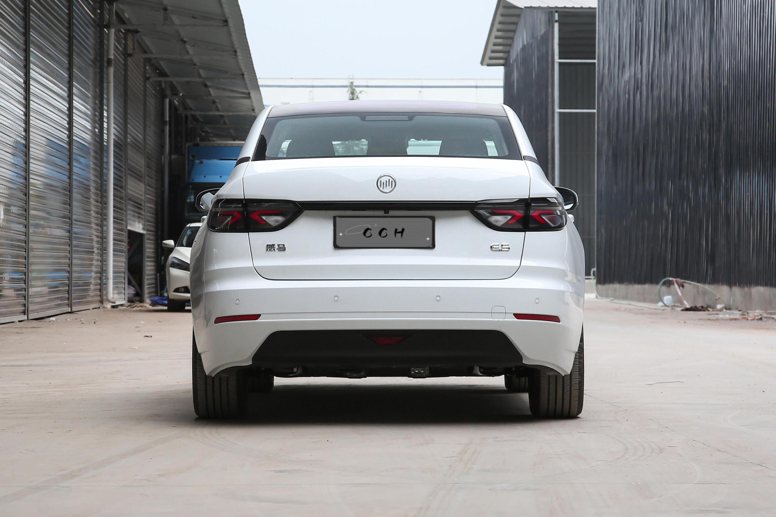 E70 Pro Dongfeng New Energy Electric Vehicles G59 Dongfeng Fengshen Hybrid Aeolus G59E70 Yixuan Max