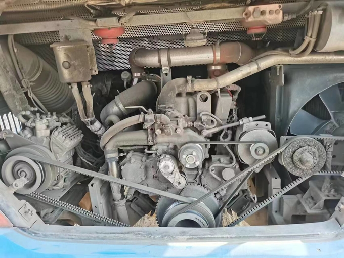 Used Diesel Bus Blue Color 59 Seats Yuchai Engine 280hp 2+3 Seats Layout 2nd Hand Drive Higer Bus KLQ6115