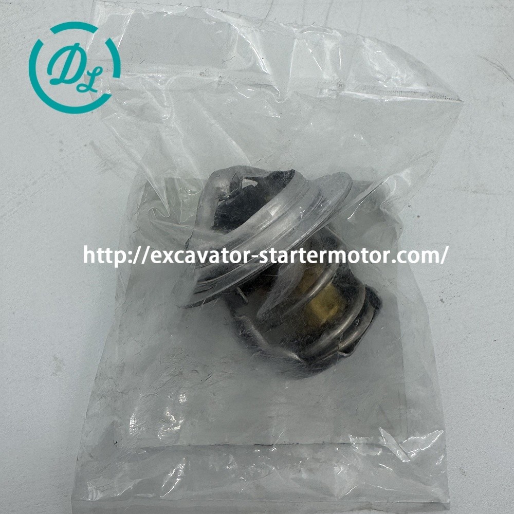 1E401-73012 Engine Part Thermostat 1E401-73010 15321-73014 Engine Kubota V2403