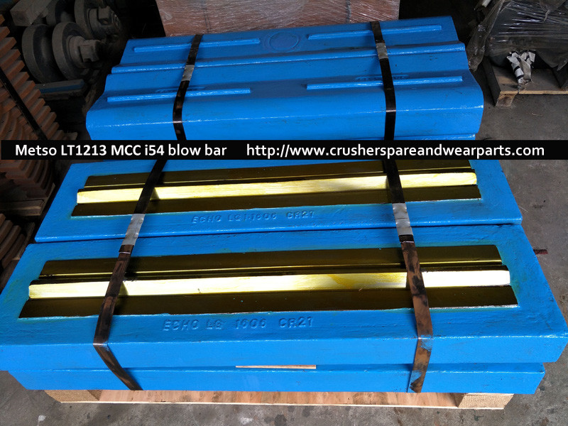 impact crusher Parts Kleemann 130EVO blow bars high manganese steel Impact plate screw