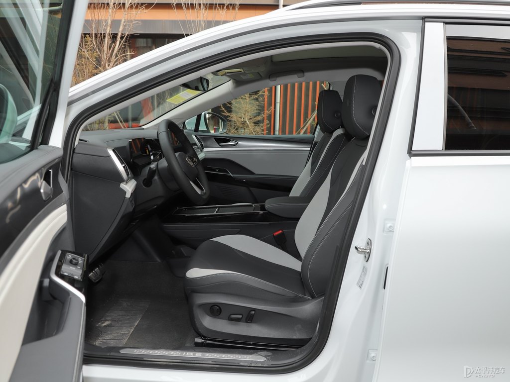 electric cheap price SUV Cheap High Configuration vw ID.6 CROZZ 2021 model facelift long battery life PURE+ version