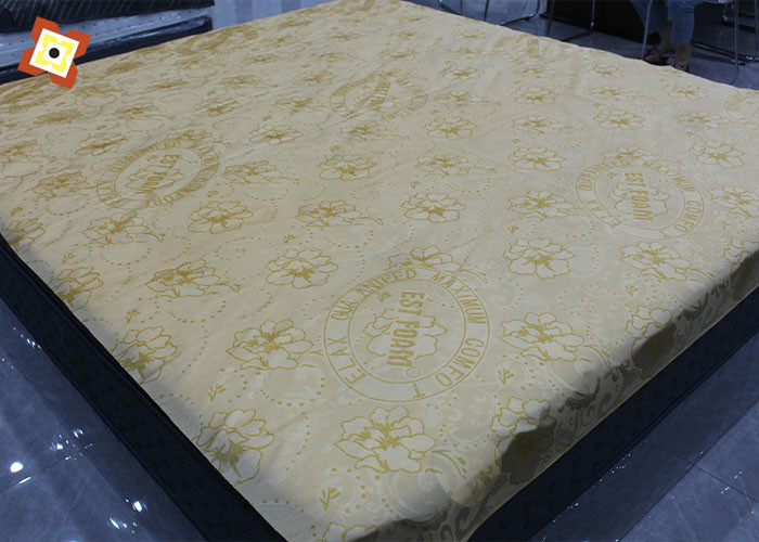 Woven 100 Polyester Mattress Quilting Fabric Warp Knitted Gold Plated Printed Pattern