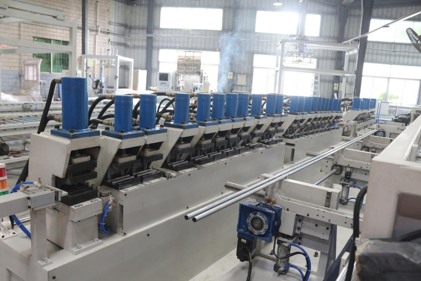 1000L IBC Tote Cage Welding Line IBC Cage Frame Production Line