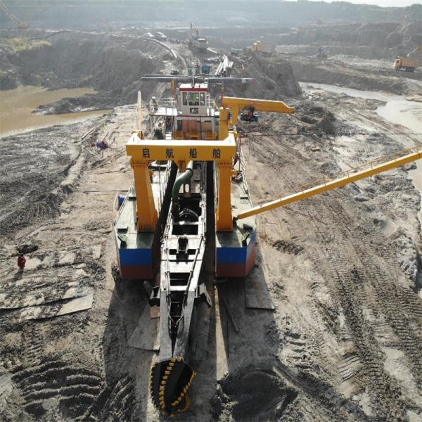 20 Inch Cutter Suction Dredger for Inland Waterway Cumins Engine 30-Day Return