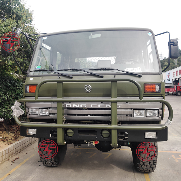 Cargo Tank Dimension 5200 5ton LHD/RHD 4x4 Truck Chassis Off Road 190hp Truck