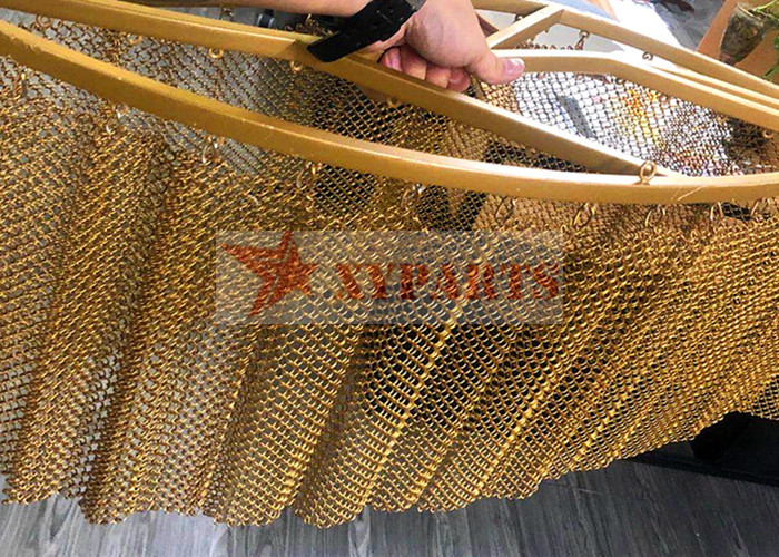 Hanging Woven Wire Mesh Shower Curtain Aluminum Coil