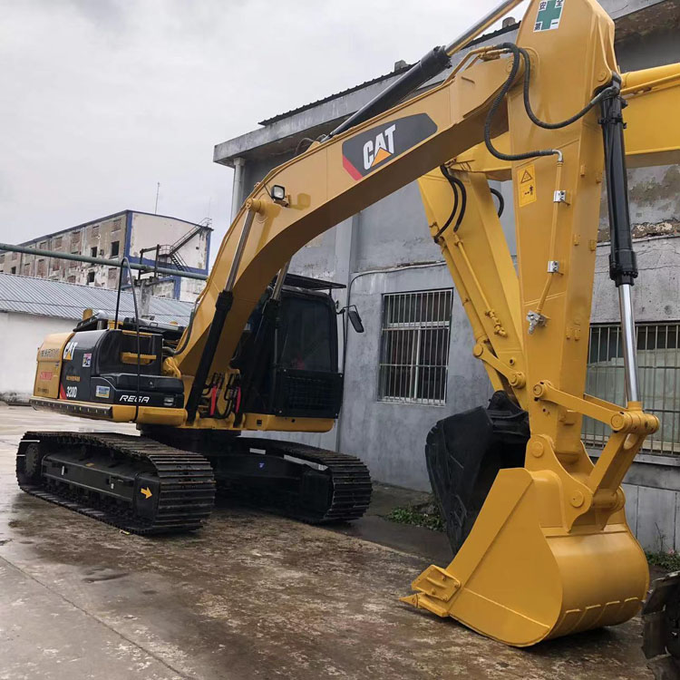 Second Hand 2018 Caterpillar CAT320D Excavator with Caterpillar Engine in Shanghai