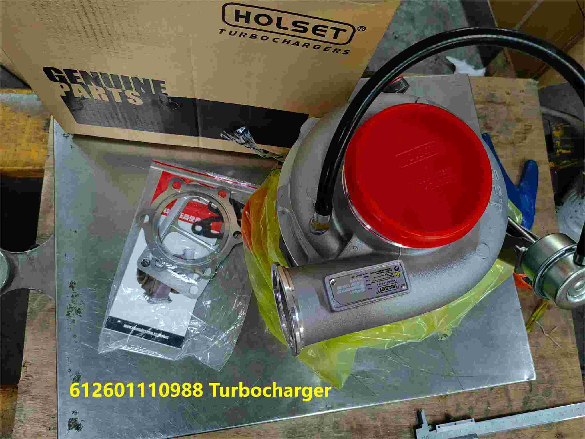 5.9 Cummins Turbo 612601110988 HOWO Truck Parts 4045951 HX50W Turbocharger