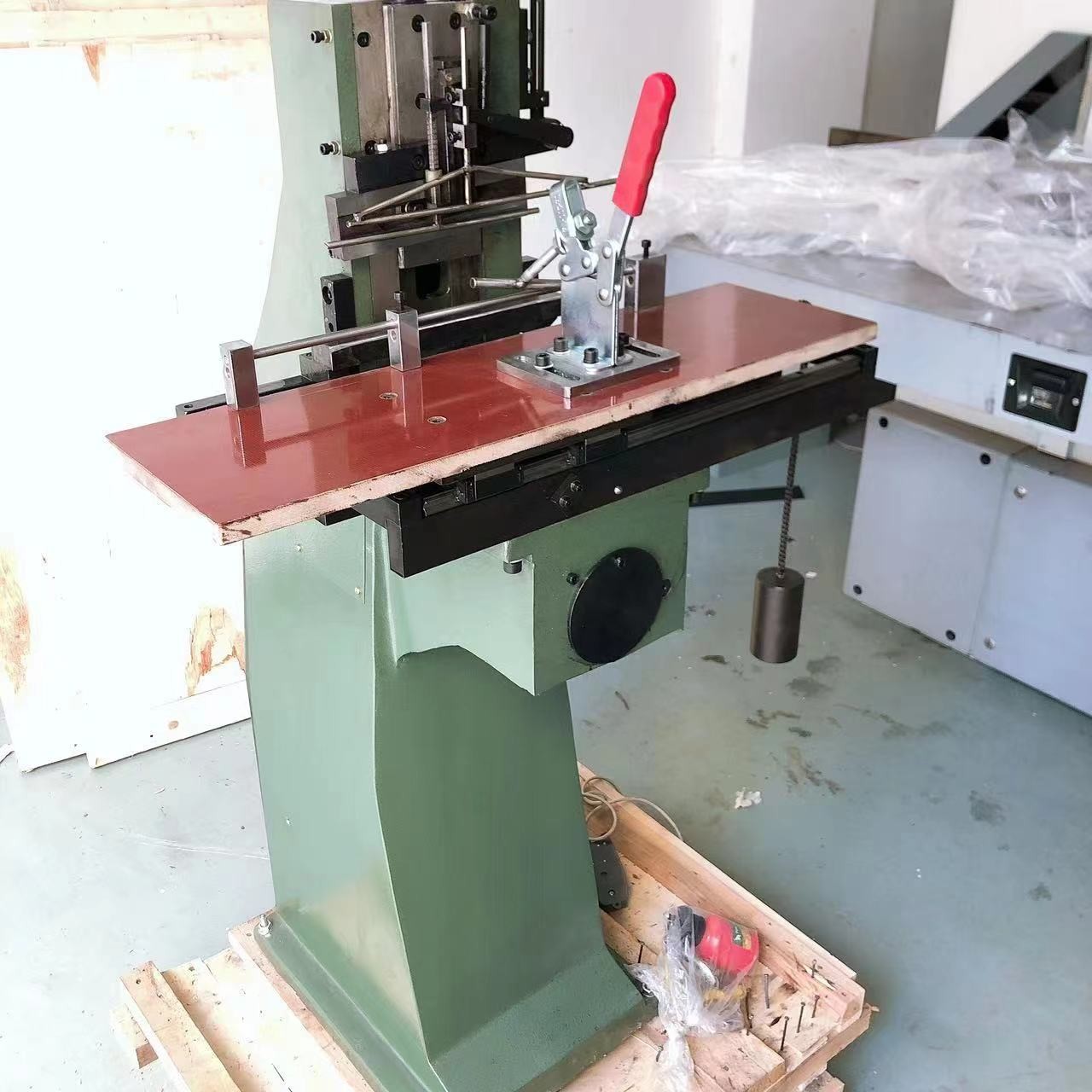 Notebook Brochure Paper Index Cutting Machine 140 Times / Min 1400rpm