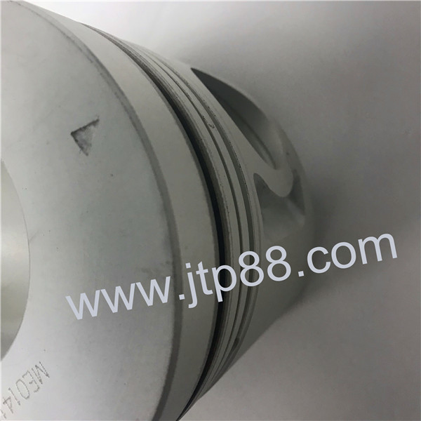 OEM 12011-96000 Diesel Engine Piston 5.0 3.5 5.0mm Ring Size For NISSAN