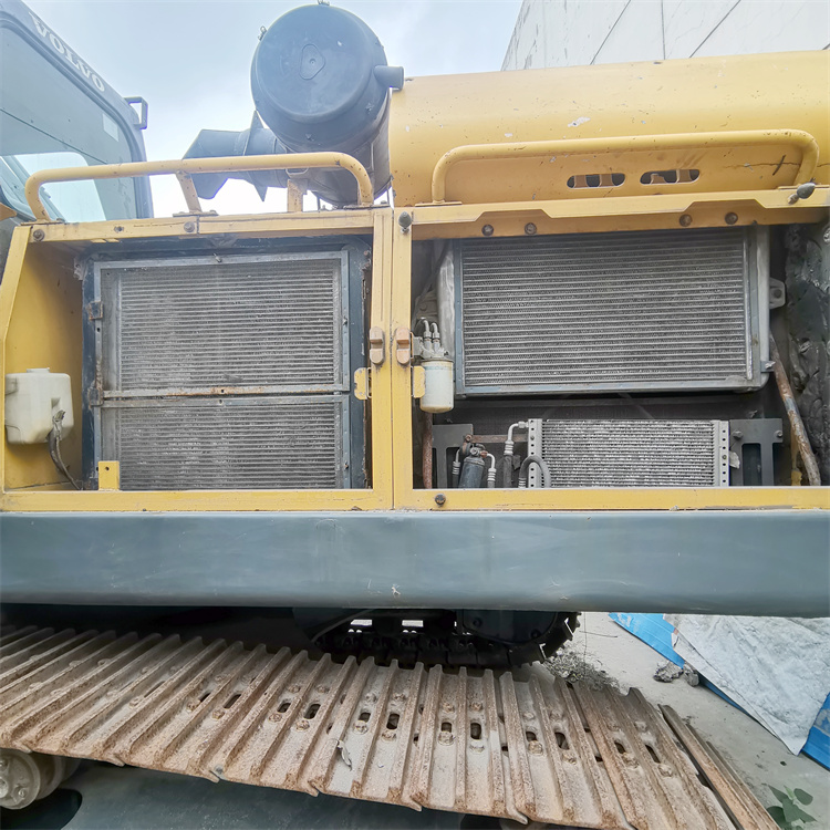 Good Condition Volvo EC360 36 Ton Crawler Excavator in Korea with 1.6m3 Bucket Capacity