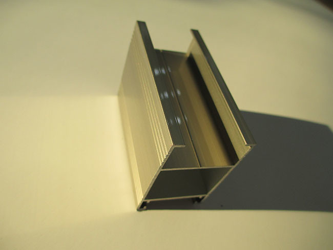High Strength 2.0mm Thickness Aluminum Extrusion Profiles 6063 Alloy Anti Corrosive