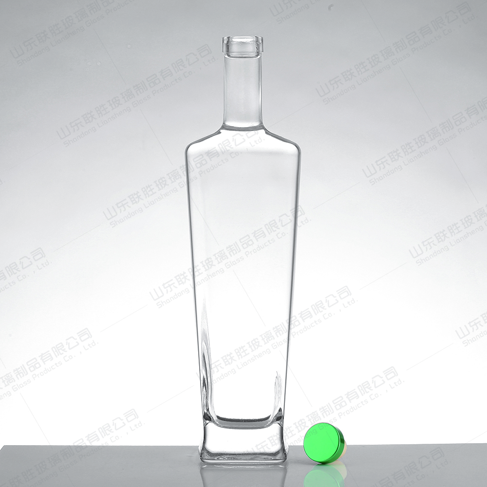Clear Liquor Glass Bottle for Wine 500ml 750ml Tequila Glass Bottle in Healthy Glass