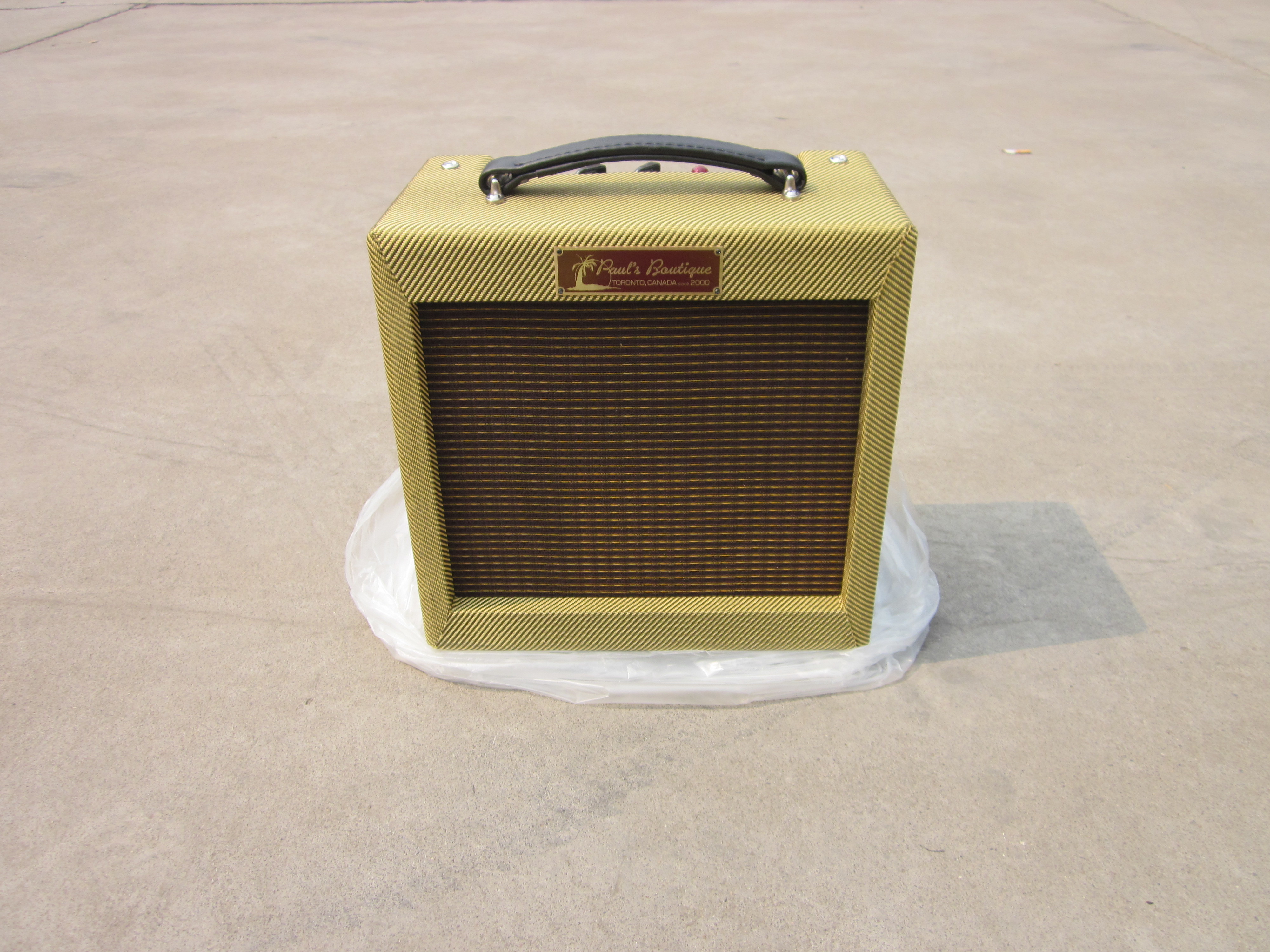 5F2A Style Champ Classic A Handmade Tweed Guitar Amplifier Combo 5W with Volume and Tone Control 1*10 Speaker