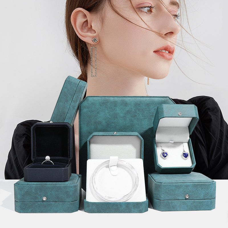 OEM Tibetan Velvet Packaging Box Customized Jewelry Packing Box
