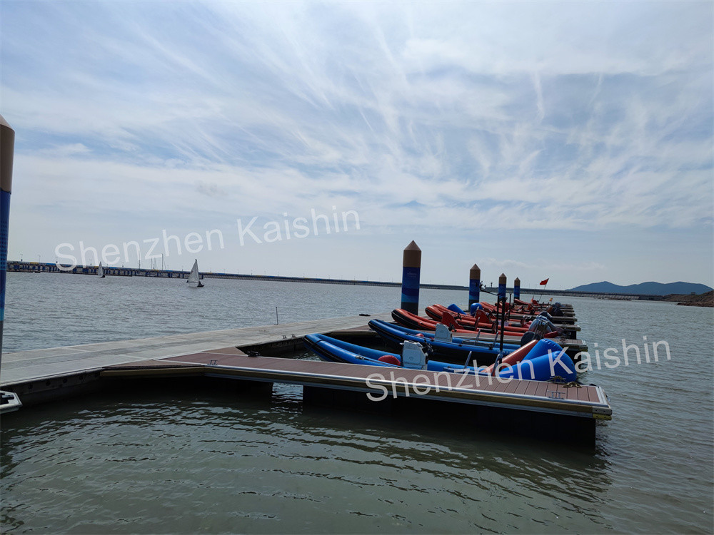 Aluminum Floating Docks Marina Floating Bridge Yacht Floating Pontoon For Waterfront Project